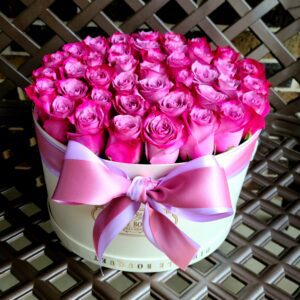 Oval Rose Box Divin Le Bouquet Floral Design